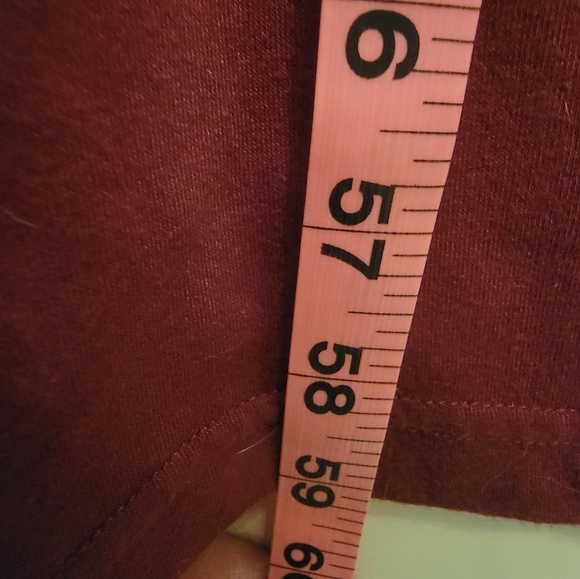 Soft & comfy Burgundy jumpsuit stretchy size Small. Pretty Garden brand - Picture 4 of 5
